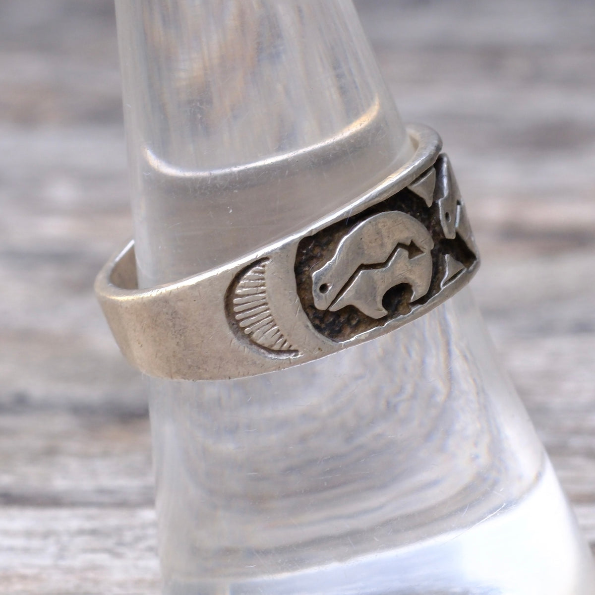 Vintage Sterling Hopi Bear Band Ring 8.75