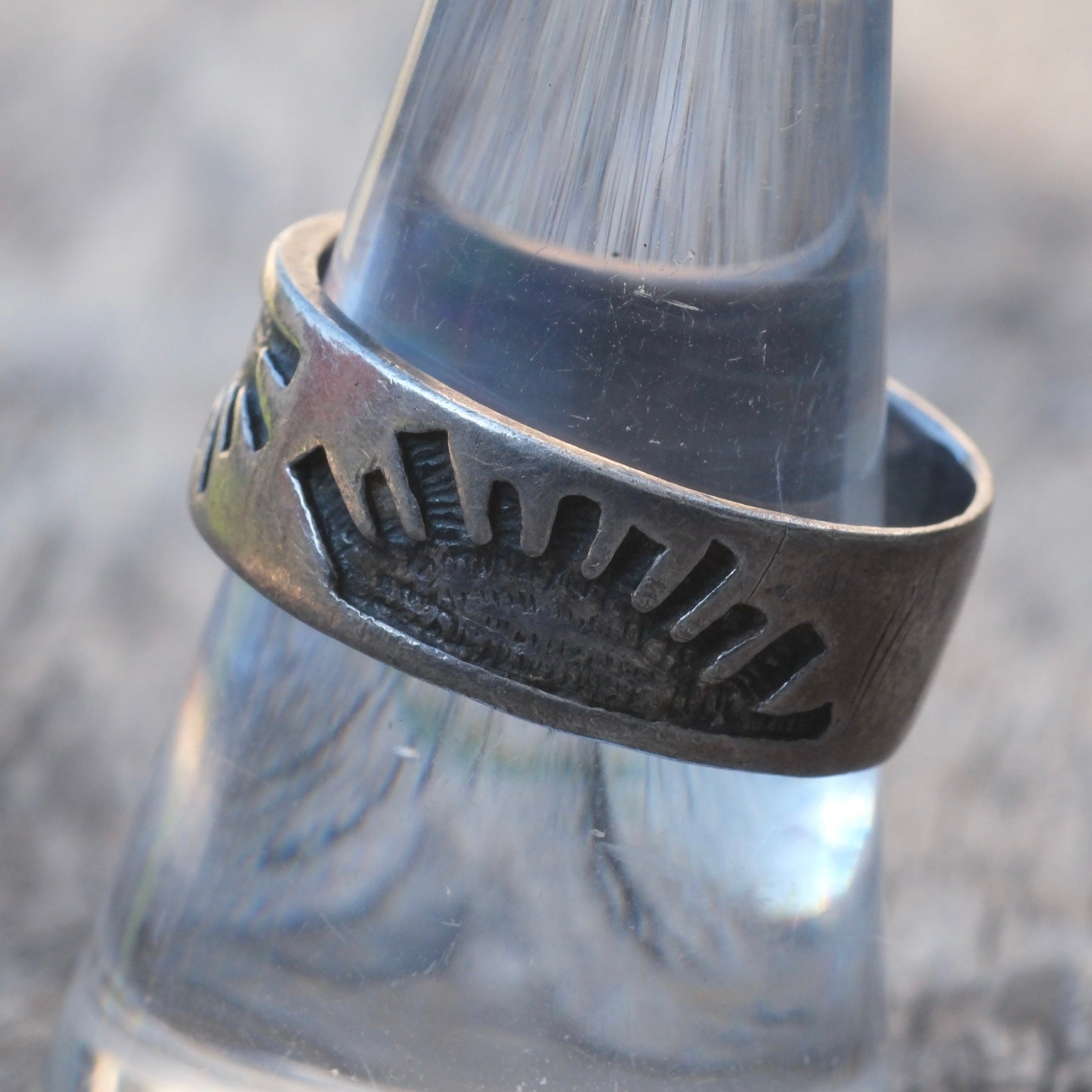 Vintage Sterling Silver Sun Band Ring 9