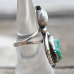 Vintage Sterling Turquoise and Mother Of Pearl Ring 5