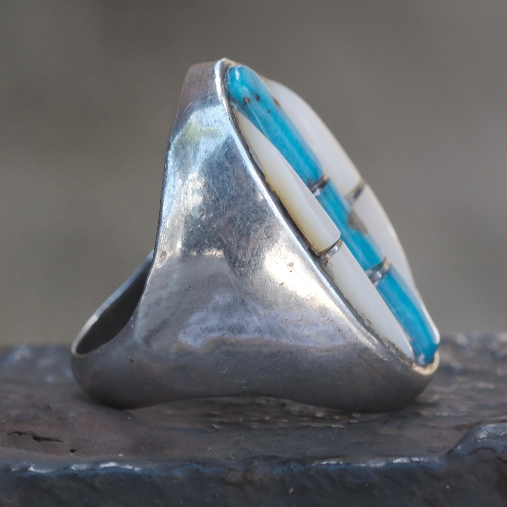 Vintager Sterling Turquoise and Mother Of Pearl Inlay Ring 9