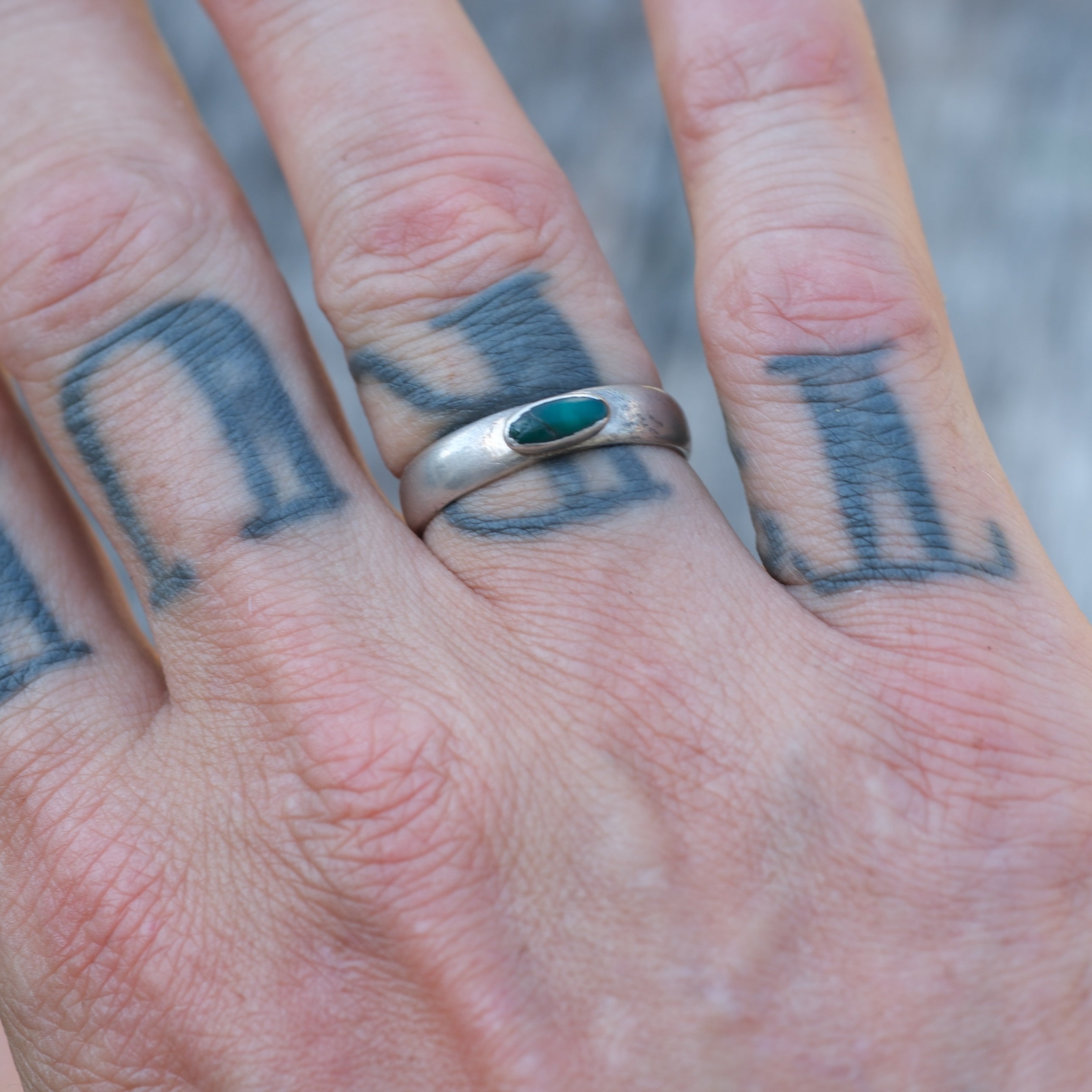 Vintage Sterling Turquoise Band Ring 8.25