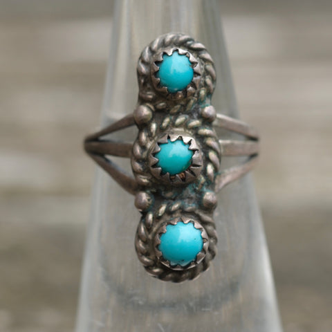 Vintage Sterling 3-Stone Turquoise Ring 4.25