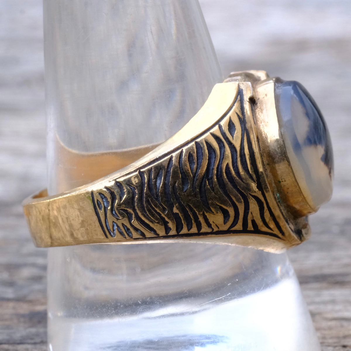 Vintage 10K Gold Filled Agate Horseshoe Ring 11.25