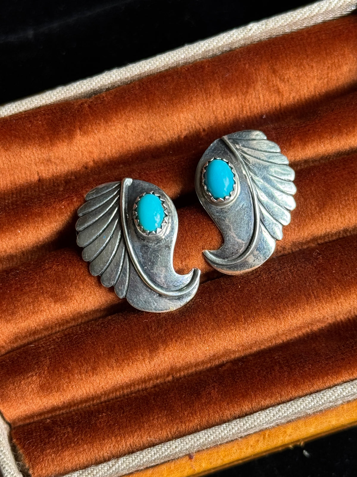 Vintage Sterling Silver Turquoise Leaf Earrings