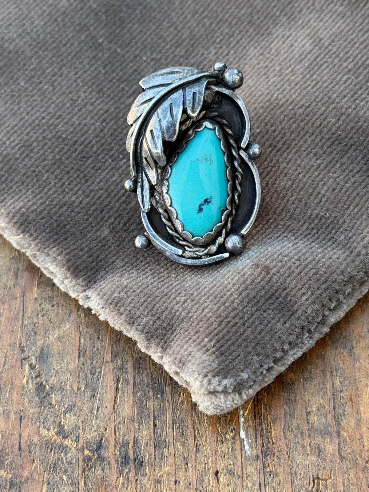 Vintage Sterling Silver Turquoise Leaf Tack Pin