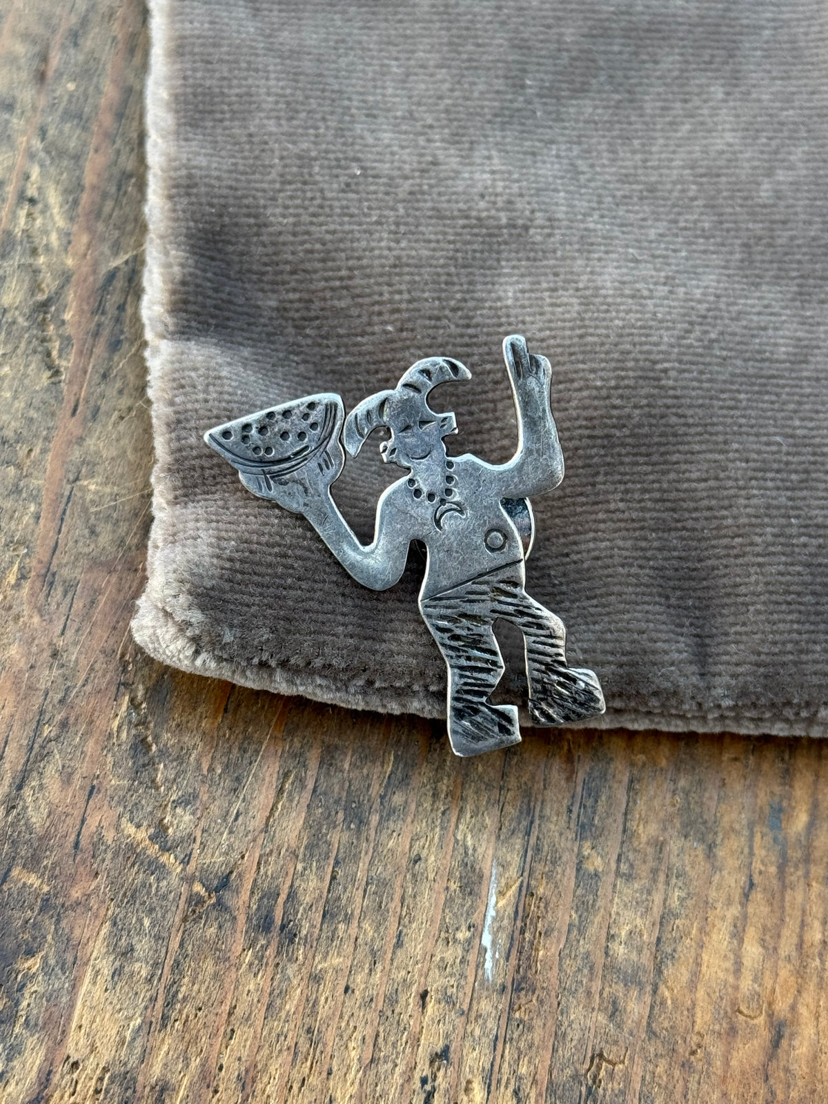 Vintage Sterling Silver Koshare Tack Pin