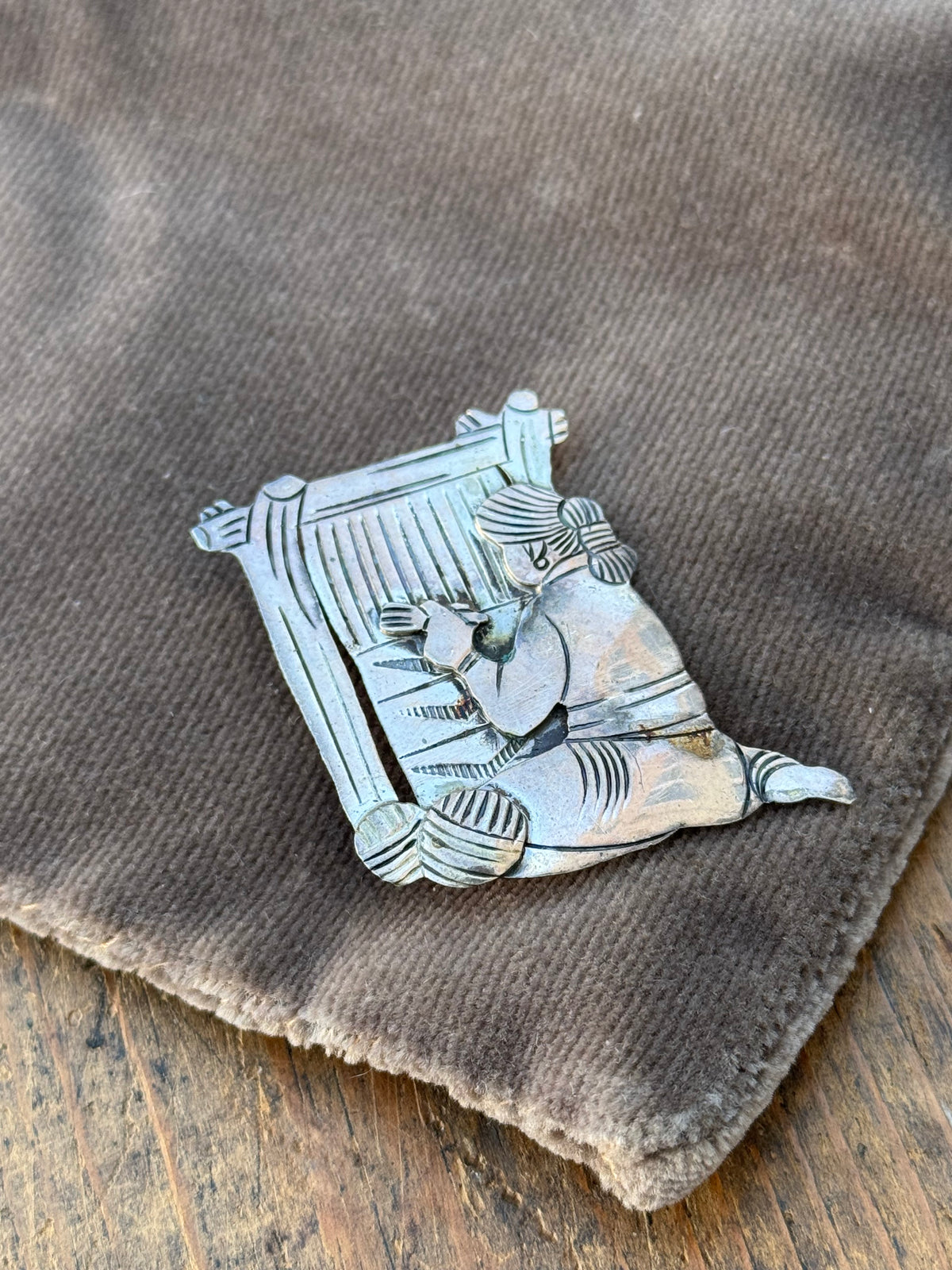 Vintage Sterling Silver Weaver Pin